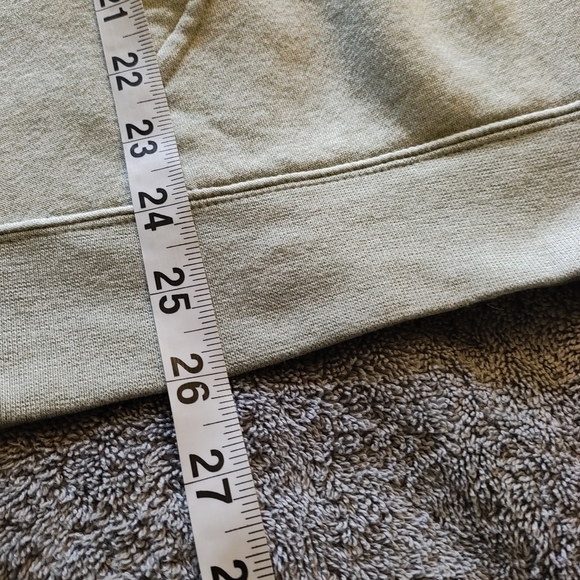 Nike Club Essentials Fleece Hoodie Size Large Green Activewear - Picture 7 of 9